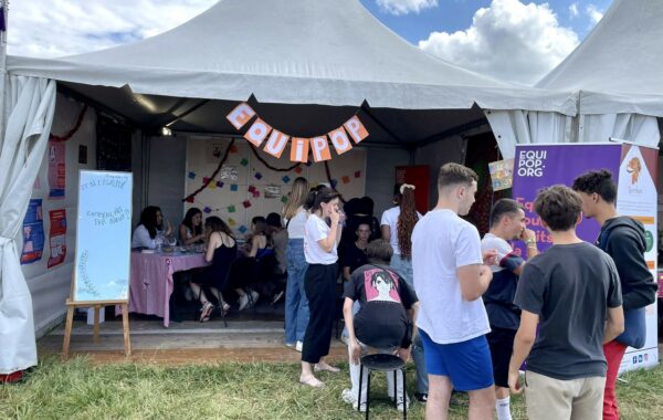 Le Mur de l' Engagement d'Equipop au festival Solidays